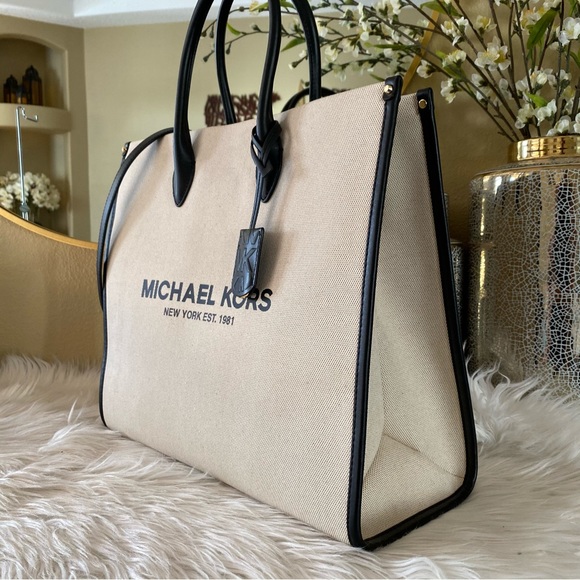 Last one✨Michael Kors mirella large tote bag - Picture 3 of 13